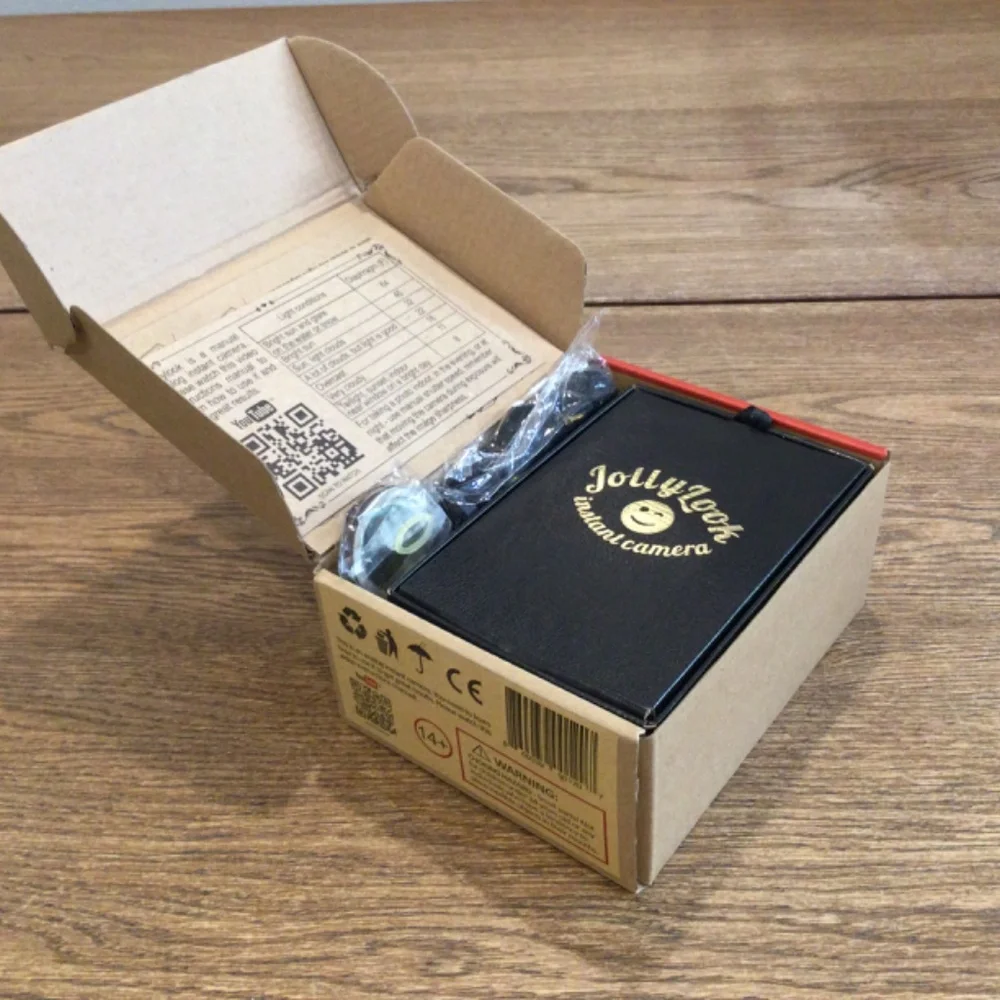 JollyLook Instant Instax Folding Camera Made from Recycled Cardboard